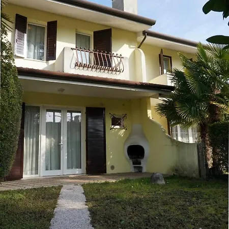 40286 Holiday home Porto Santa Margherita di Caorle